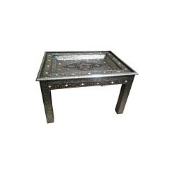 Table marocaine en métal