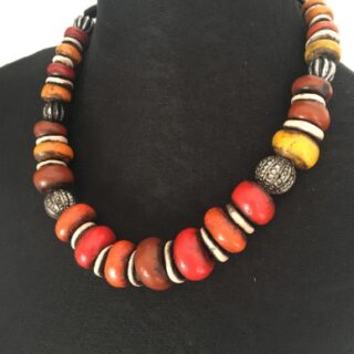 Bijoux Marocain Collier avec anciennes perles réemployées