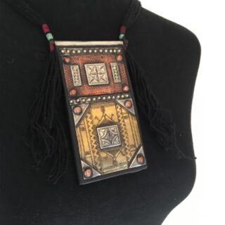 Bijoux Marocain Collier berbère ancien pendentif coloré