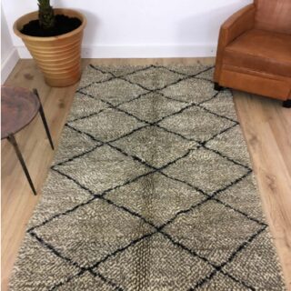 Tapis Marocain Tapis berbère Beni Ouarain gris moucheté lignes noires 230 x 126