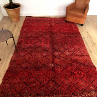 Tapis Marocain Sublime tapis berbère Beni M'Guild rouge bordeaux 325 x 180