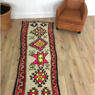 Tapis Marocain Tapis Azilal berbère couleurs flashy 216 x 072