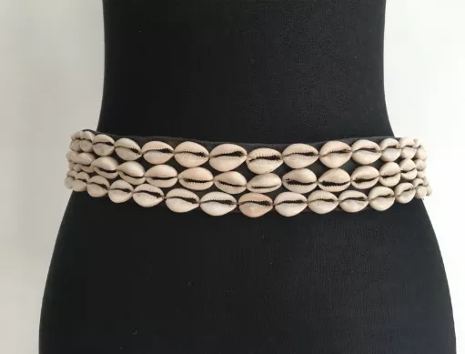 Bijoux Marocain Ceinture refaite avec de véritables coquillages