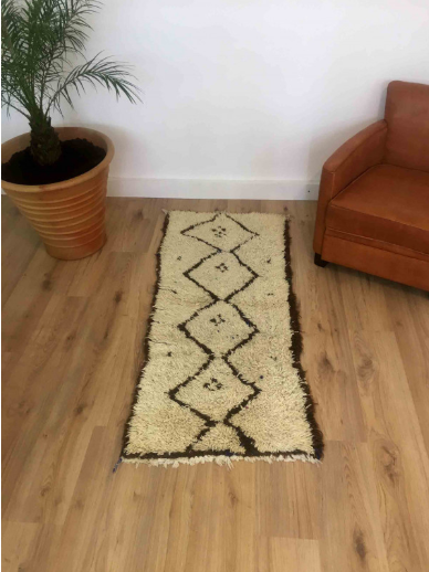 Tapis Marocain Tapis Beni Ouarain authentique laine épaisse beige et marron 148 x 069