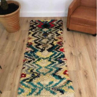 Tapis Marocain Tapis berbère Azilal lignes géométriques colorées 168 x 074